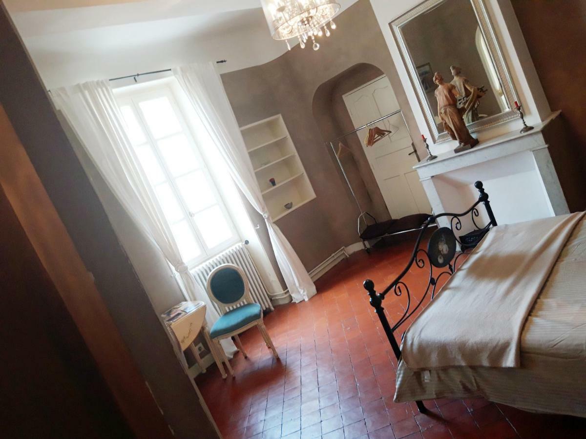 Les Chambres D'Hotes De Luneil Roquemaure  Exterior foto